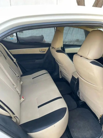 toyota-corolla-altis-2018-manual-big-5