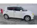 suzuki-swift-2012-small-4