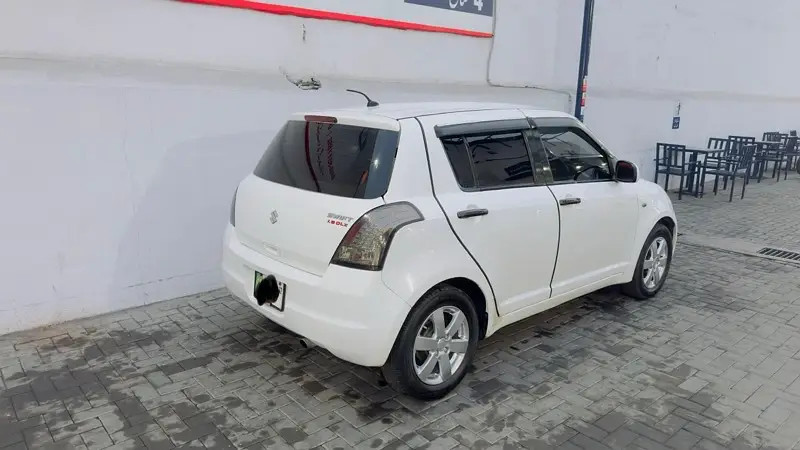 suzuki-swift-2012-big-12