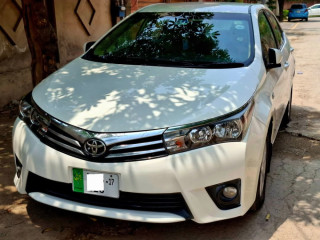 toyota-corolla-altis-x-cvt-i-18