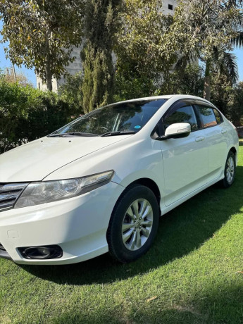 honda-city-15l-cvt-big-4