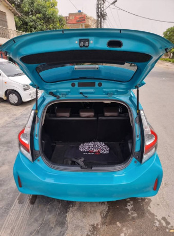 toyota-aqua-z-big-3
