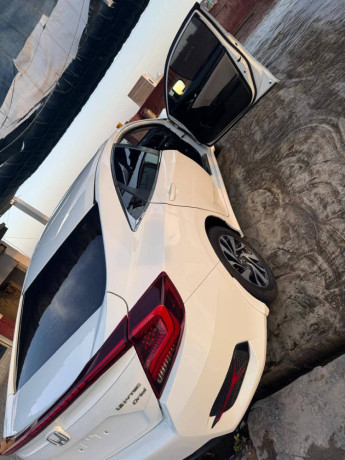 honda-civic-oriel-big-3