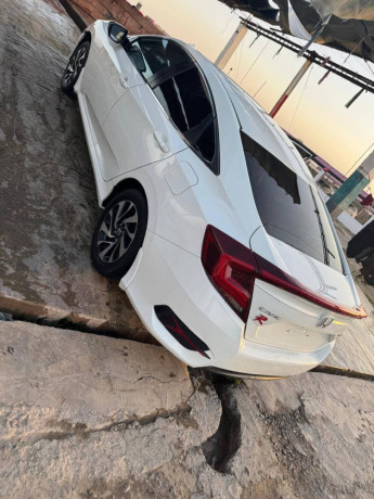 honda-civic-oriel-big-9