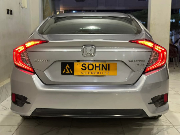 honda-civic-oriel-big-9