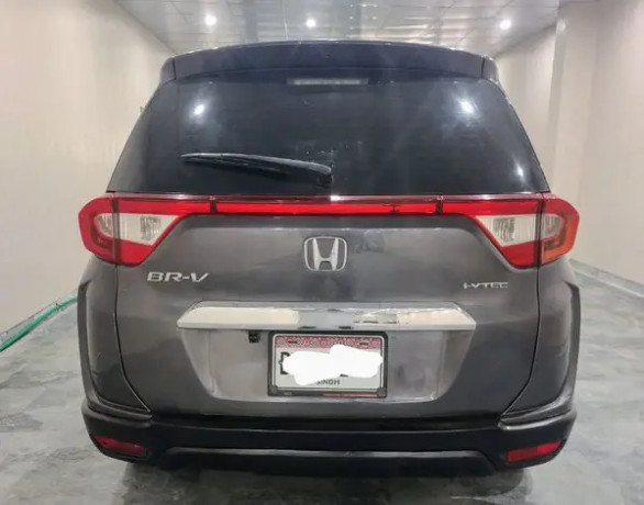 honda-br-v-2017-full-option-big-3
