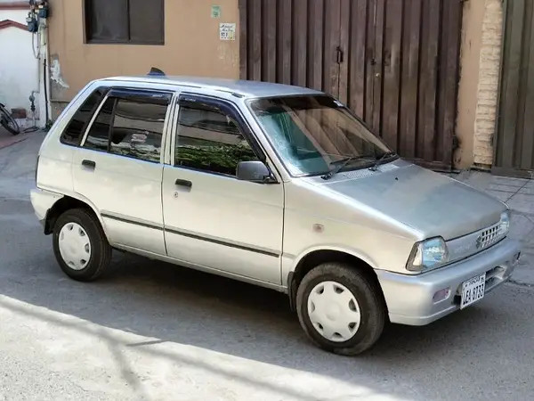 suzuki-mehran-vxr-euro-ii-big-2