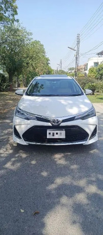 toyota-corolla-altis-16-x-cvt-i-special-edition-big-1