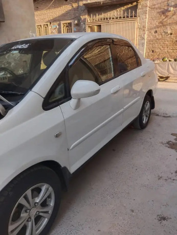 honda-city-idsi-2007-big-4
