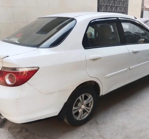 honda-city-idsi-2007-big-10