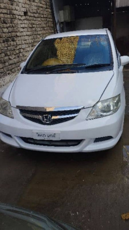 honda-city-12l-mt-big-3