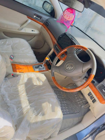 toyota-premio-x-18-big-1