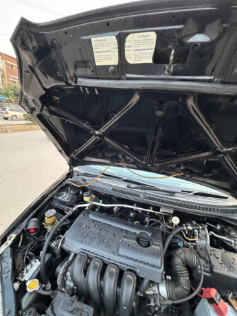 toyota-corolla-altis-x-cvt-i-18-big-5