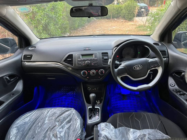 kia-picanto-10-at-big-6
