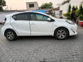 toyota-aqua-2017-small-2