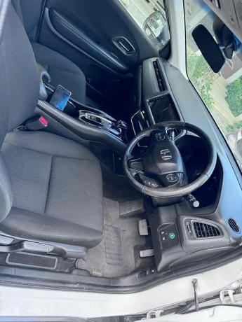 honda-vezel-2014-hybrid-big-4