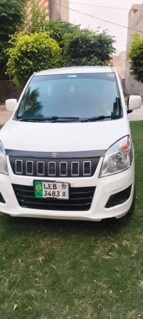suzuki-wagon-r-2017-big-1