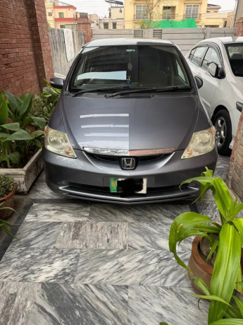 honda-city-12l-mt-big-0