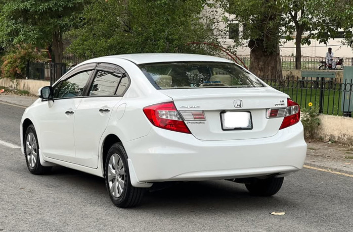 honda-civic-oriel-big-11