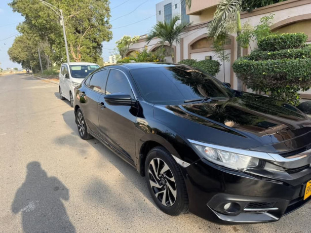 honda-civic-oriel-big-2