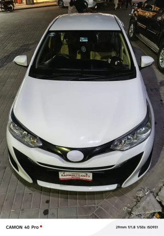 toyota-yaris-sedan-mt-13-2021-5000-km-drive-only-big-0