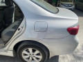 toyota-corolla-altis-2010-small-10