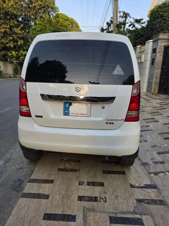 suzuki-wagon-r-ags-2022-model-big-9
