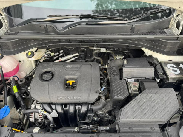 kia-sportage-fwd-big-1