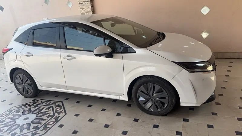 nissan-note-e-power-2022-big-5
