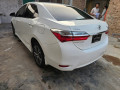 toyota-corolla-altis-x-cvt-i-18-small-2