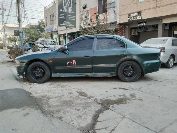 mitsubishi-galant-1997-big-0