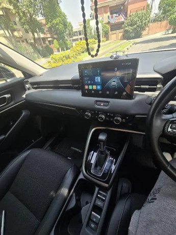 honda-vezel-model-2022-import-2024-big-1