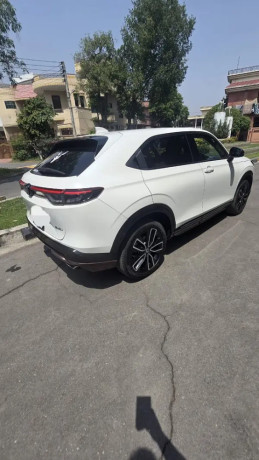 honda-vezel-model-2022-import-2024-big-7