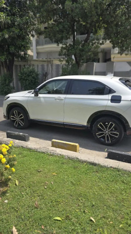 honda-vezel-model-2022-import-2024-big-6