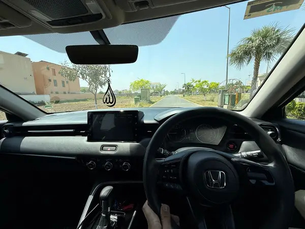 honda-hr-v-vti-s-2023-big-5
