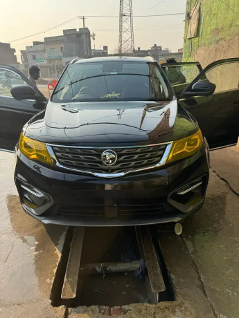 proton-x70-premium-fwd-2023-big-0