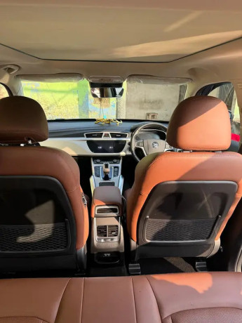 proton-x70-premium-fwd-2023-big-3