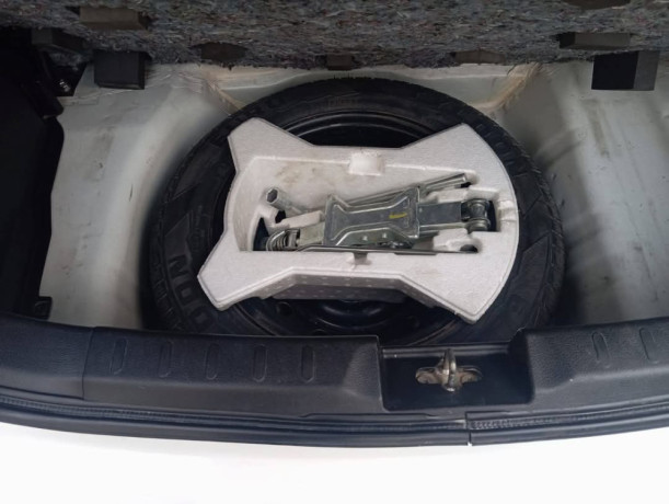 suzuki-cultus-auto-gear-shift-big-2