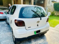 toyota-vitz-f-13-small-2