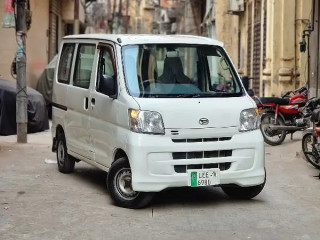 daihatsu-hijet-2014