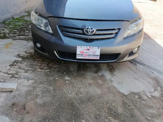 toyota-corolla-altis-2010-model
