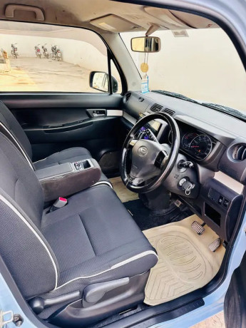 daihatsu-move-2016-model-big-9