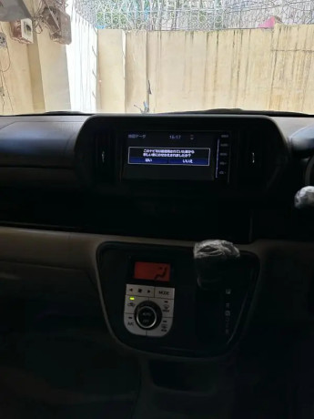 toyota-passo-2018-23-big-1