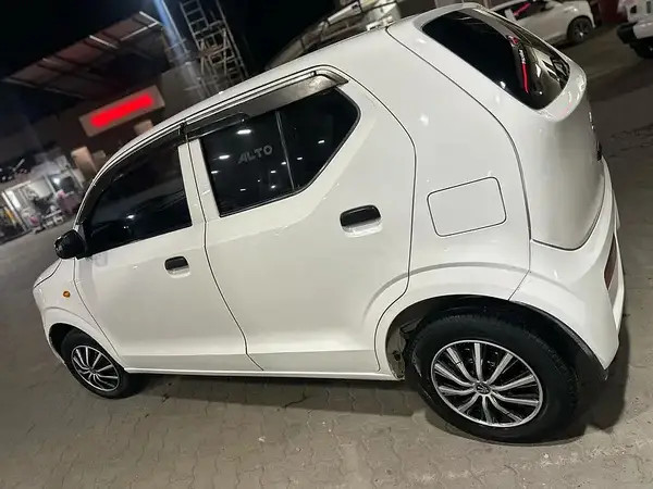 suzuki-alto-2022-big-8