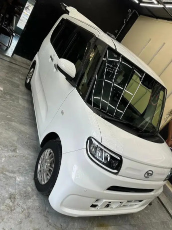 daihatsu-tanto-2021-big-4