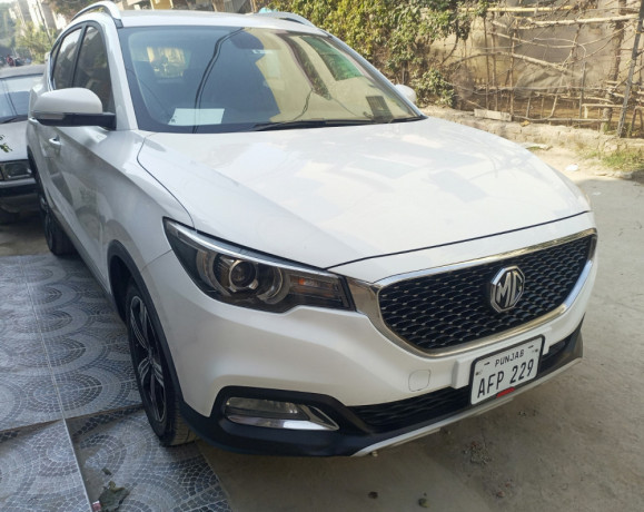 mg-zs-big-2