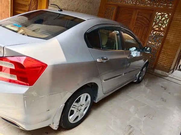 honda-city-12l-mt-big-1