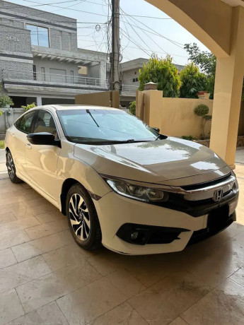 honda-civic-oriel-big-0