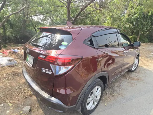 honda-vezel-2014-big-1