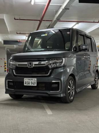 honda-n-box-custom-gl-big-1